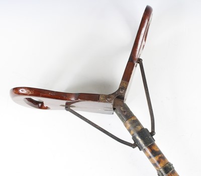 Lot 829 - An early 20th century shooting stick, having a...