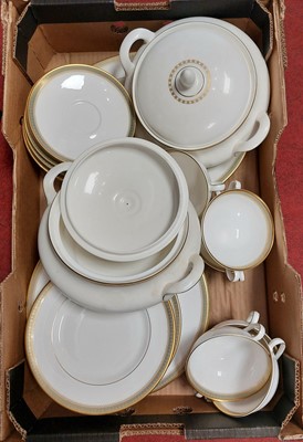 Lot 95 - A collection of Royal Doulton Clarendon...