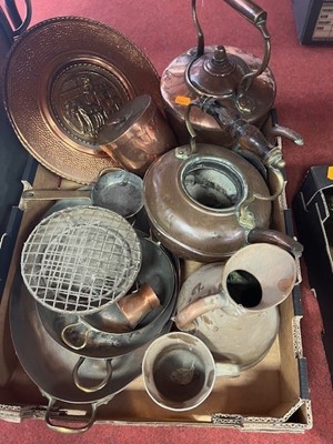 Lot 177 - A box of metal wares to include copper kettle,...