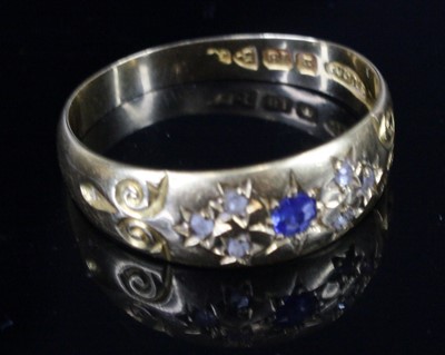 Lot 344 - A late Victorian 18ct gold sapphire and...