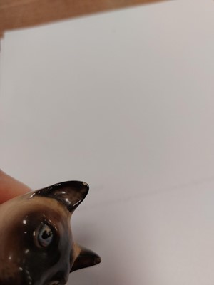 Lot 214 - A collection of Royal Doulton figures to...