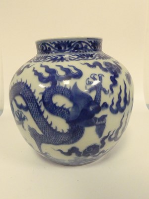 Lot 234 - A pair of Chinese export blue and white vases,...