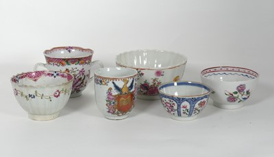 Lot 100 - Three Chinese export tea bowls, together with...