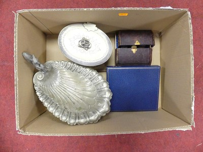 Lot 270 - A silver plated pedestal dish surmounted by a...