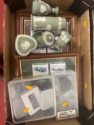 Lot 686 - A box of miscellaneous items to include...