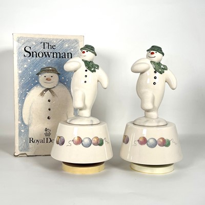 Lot 39 - A Royal Doulton The Snowman gift collection...