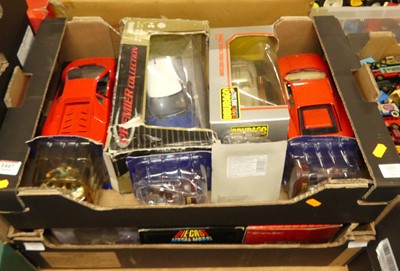 Lot 1447 - Two trays of Del Prado and Burago diecast...