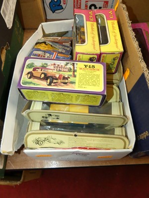 Lot 1556 - A tray of Matchbox and Models of Yesteryear...