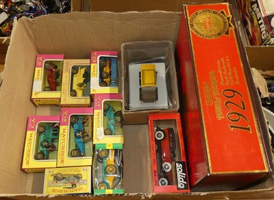 Lot 1557 - Two trays of mixed Matchbox Models of...