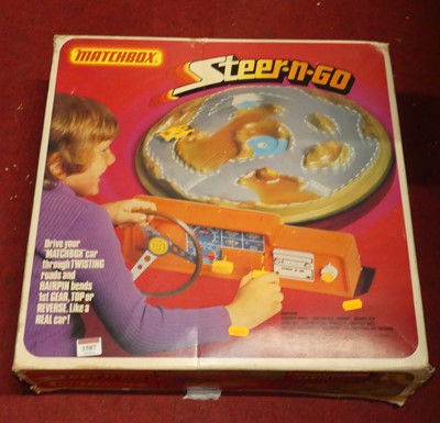 Lot 1587 - A Matchbox Steer-n-Go gift set