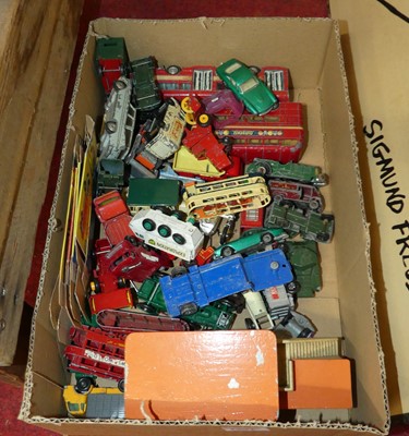 Lot 1591 - A tray of mixed playworn diecast vehicles, to...