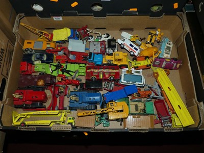 Lot 1486 - A tray of various playworn Matchbox, Corgi and...