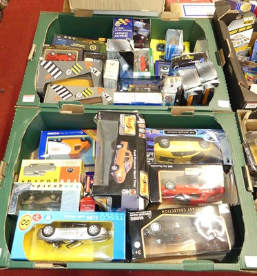 Lot 1541 - Two boxes of mixed modern issue diecast to...