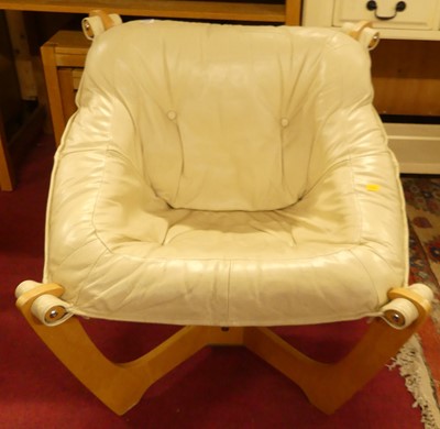 Lot 1304 - A contemporary cream leather and bent ply...