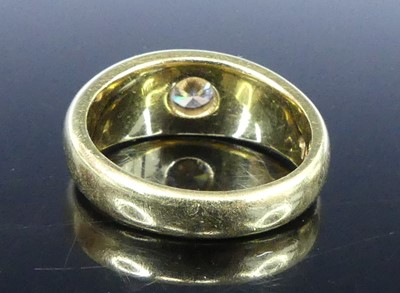 Lot 2540 - A yellow metal diamond solitaire ring,...