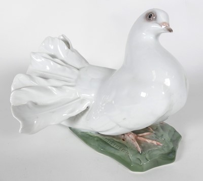 Lot 202 - A Rosenthal dove