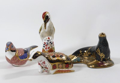 Lot 112 - A collection of four Royal Crown Derby...