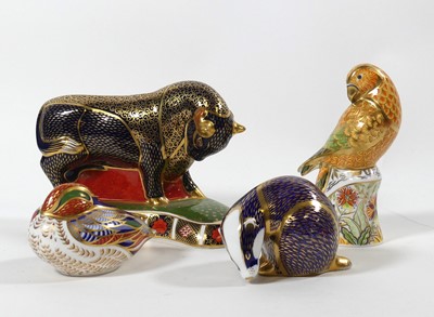 Lot 114 - A collection of four Royal Crown Derby...