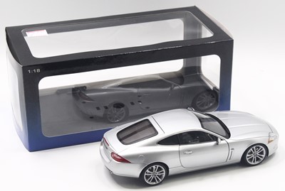 Lot 745 - Auto Art Performance 1/18 scale modern issue...