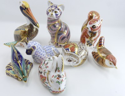 Lot 201 - A collection of eight Royal Crown Derby bone...