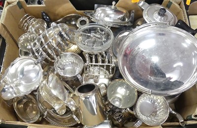 Lot 248 - A box of miscellaneous silver plated wares, to...