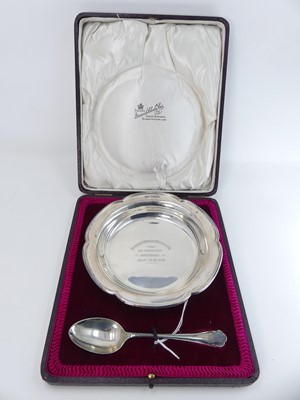 Lot 302 - A George V silver two-piece christening set,...