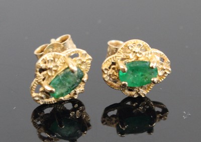 Lot 357 - A pair of 9ct gold emerald set ear studs