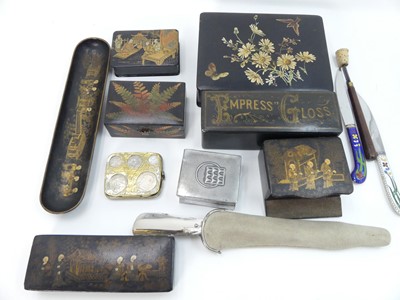 Lot 483 - A collection of miscellaneous items, to...