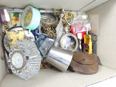 Lot 492 - A collection of miscellaneous items to include...