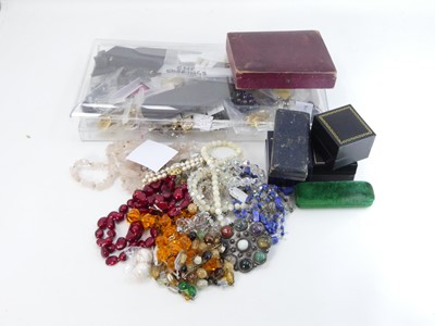 Lot 507 - A collection of miscellaneous mainly modern...