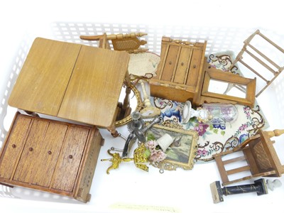 Lot 508 - A collection of assorted dolls house furniture...