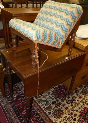 Lot 1382 - A Regency mahogany Pembroke table, raised on...