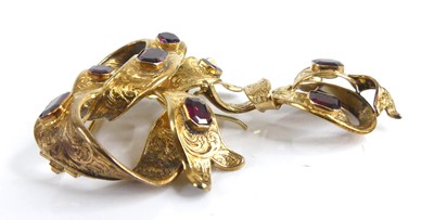 Lot 2541 - A George III pinchbeck scrollwork brooch, with...