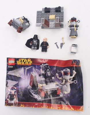 Lot 1897 - Lego Star Wars a quantity of bagged loose sets...