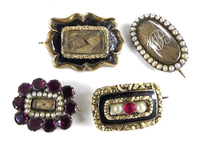 Lot 2526 - Four various 19th century mourning brooches,...