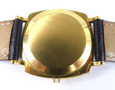 Lot 2761 - A Patek Philippe Calatrava 18ct gold cased...