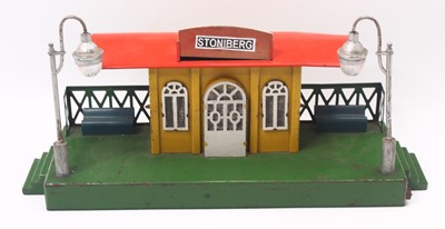 Lot 98 - Gauge 1 or 2 continental station ‘Stoniberg’...