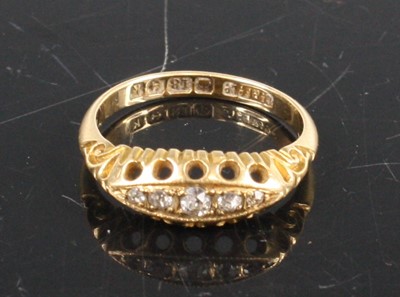 Lot 330 - A Victorian 18ct gold diamond five stone ring,...