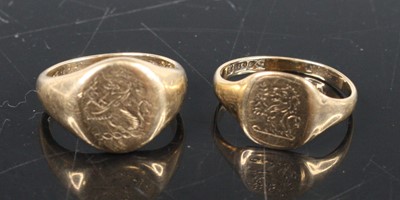 Lot 355 - Two child's 9ct gold signet rings, both size F,...