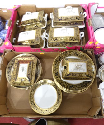 Lot 593 - Two boxes of a part dinner service, Solian...