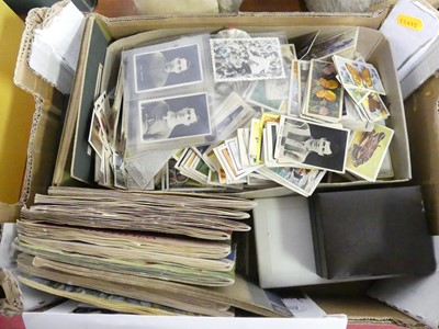 Lot 428 - A box of assorted cigarette and tea cards...