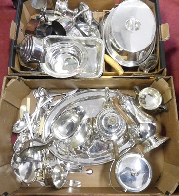 Lot 246 - A collection of silver plated items, to...