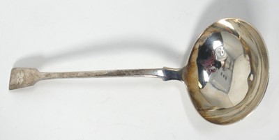 Lot 258 - A William IV silver ladle in the Fiddle...