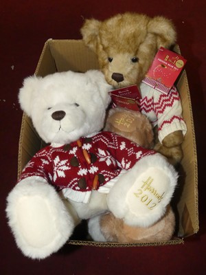 Lot 584 - A collection of Harrods Christmas teddy bears,...