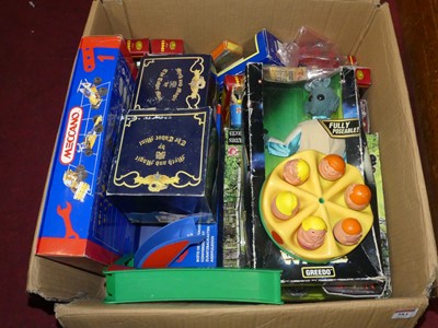 Lot 583 - A box of various toys to include Star Wars...