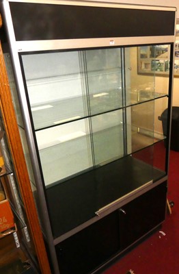 Lot 1398 - A contemporary Click Systems brushed aluminium...