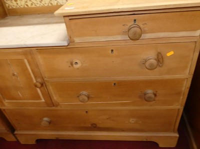 Lot 1411 - An Edwardian pine wash chest, having sunken...