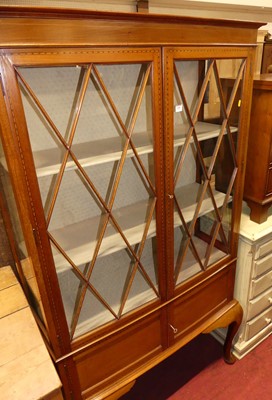 Lot 1448 - An Edwardian mahogany and chequer inlaid...