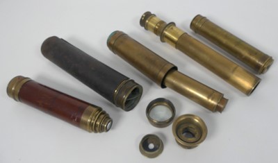 Lot 495 - A collection of telescopes and parts