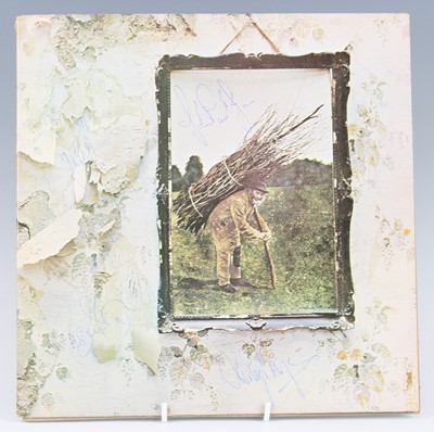 Lot Led Zeppelin - Led Zeppelin IV, signed clearly...